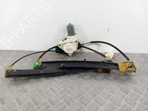 Vindusheismekanisme venstre foran AUDI A4 B8 Avant (8K5) 2.0 TDI (177 hp) 31834820