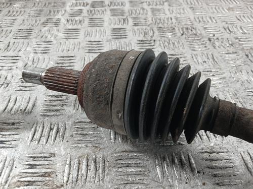 left-front-driveshaft-renault-scenic-ii-jm01_-2003-2004-2005-2006-2007-2008-2009-2010-39661362 main image