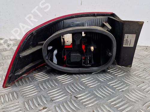 right-taillight-renault-laguna-ii-bg01_-2001-2002-2003-2004-2005-2006-2007-28779722 main image