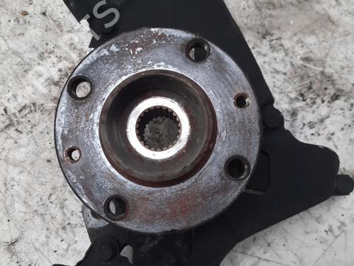 Used Left front steering knuckle Left front steering knuckle FIAT PANDA (169_) 1.2 (169.AXB11, 169.AXB1A) (60 hp) 28760650 28760650