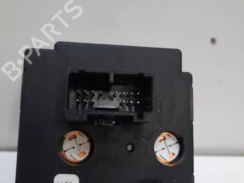 Used Headlight switch VOLVO C30 (533) D2 (115 hp) 28759734