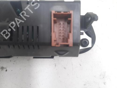 Display monitor PEUGEOT 308 I (4A_, 4C_) 1.6 HDi | BP28757684C48 