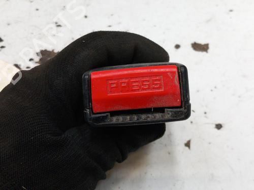 Sikkerhetsbelte-spenne SUZUKI VITARA (ET, TA, TD) 1.9 D All-wheel Drive (SE419TD) (75 hp) 28755718