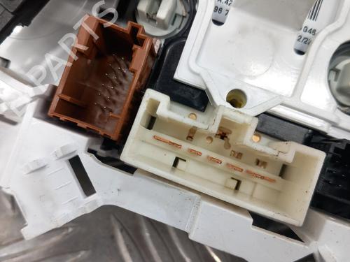 Used Climate control Climate control 37202583 37202583