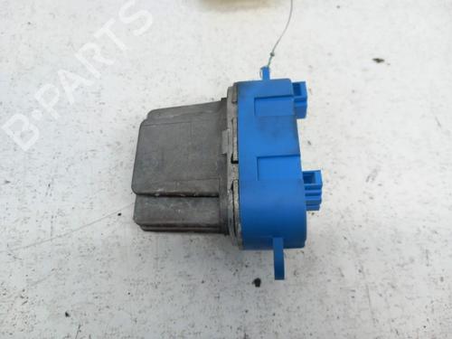 Used Heater resistor PORSCHE CAYENNE (9PA) Turbo S 4.5 (521 hp) 28768310