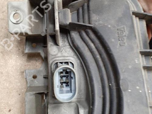 Used Right headlight Right headlight RENAULT ESPACE III (JE0_) 2.2 12V TD (JE0E, JE0H, JE0P) (113 hp) 28792017 28792017