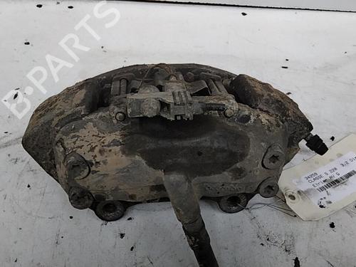 Used Left front brake caliper Left front brake caliper MERCEDES-BENZ S-CLASS (W220, V220) S 320 CDI (220.026, 220.126) (197 hp) 28753952 28753952
