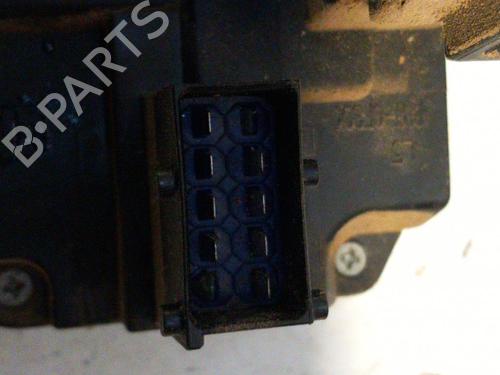 Used Switch RENAULT TRAFIC II Van (FL) 1.9 dCi 80 (FL0B) (82 hp) 28748508
