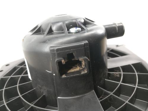 Heater blower motor PEUGEOT 4007 (VU_, VV_) 2.2 HDi | BP28767577M62