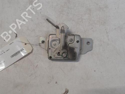Used Hood lock RENAULT CLIO III (BR0/1, CR0/1) 1.5 dCi (C/BR0G, C/BR1G) (68 hp) 28761393