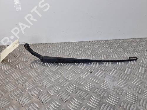 Used Front windshield wiper arm AUDI TT (8N3) 1.8 T quattro (224 hp) 28742405