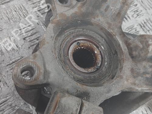 Used Right front steering knuckle Right front steering knuckle 33047572 33047572