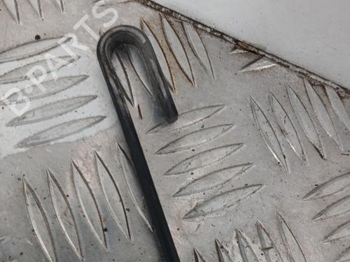 front-windshield-wiper-arm-renault-master-iii-van-fv-2010-31917675 main image