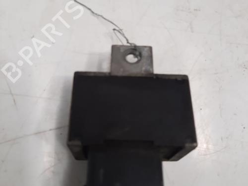 Modulo electronico RENAULT MASTER II Van (FD) 2.5 dCi 120 (FD0M, FD0U, FD0W, FD2M, FD2W, FD3M, FD3U,... (115 hp) 28776239