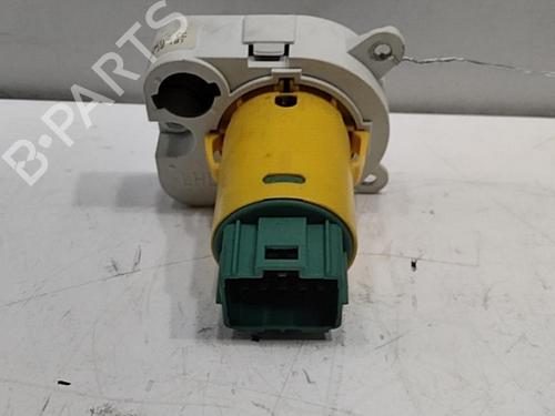 Used Headlight switch FORD MONDEO II (BAP) 1.8 i (115 hp) 28764346