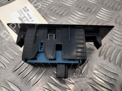 Used Left rear window switch Left rear window switch TOYOTA VERSO (_R2_) 2.0 D-4D (AUR20_, AUR20R) (124 hp) 28779439 28779439