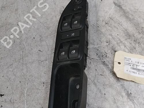 Used Left front window switch Left front window switch FIAT TIPO Hatchback (356_, 357_) 1.6 D (356HXG1B, 356HXG11) (120 hp) 28749172 28749172