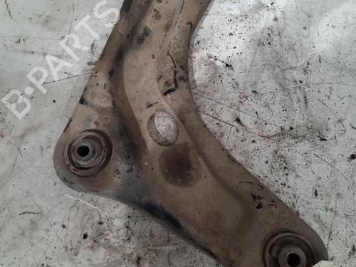 Used Left front suspension arm PEUGEOT 207 (WA_, WC_) 1.6 HDi (92 hp) 28761028