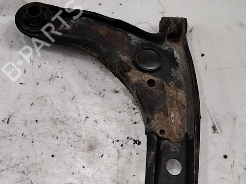 Used Left front suspension arm TOYOTA YARIS (_P9_) 1.3 VVT-i (SCP90_, SCP90R) (87 hp) 28760279