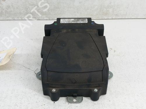 Used Display monitor PEUGEOT 5008 (0U_, 0E_) 2.0 HDi 150 / BlueHDi 150 (150 hp) 28784356
