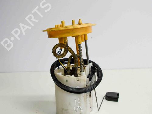 Used Fuel pump VW PASSAT B7 Variant (365) 1.6 TDI (105 hp) 6483476
