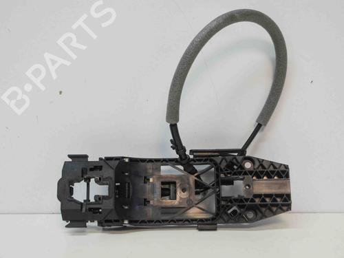 Używane Wspornik / Uchwyt AUDI A3 Limousine (8VS, 8VM) 2.0 TDI (150 hp) 6483311