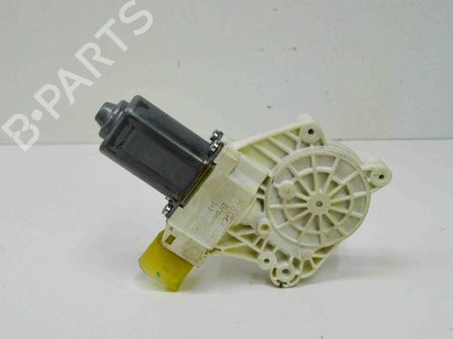 Used Right rear window motor BMW 5 Touring (F11) 530 d (245 hp) 13326094