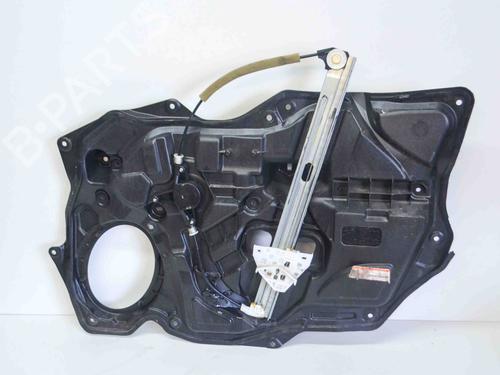 Rudehejsemekanisme Højre foran MAZDA 3 (BL) 1.6 MZ-CD (BL14) (109 hp) 7539302