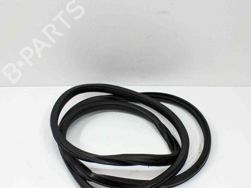 Used Rubber door seal NISSAN LEAF (ZE0) Electric (109 hp) 21591658