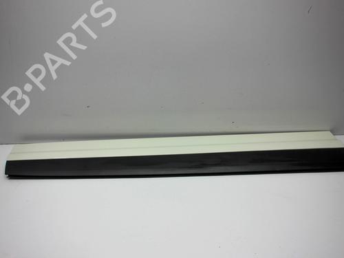 Door moulding trim PORSCHE CAYENNE (92A) 3.0 S E-Hybrid | BP28822332C150 