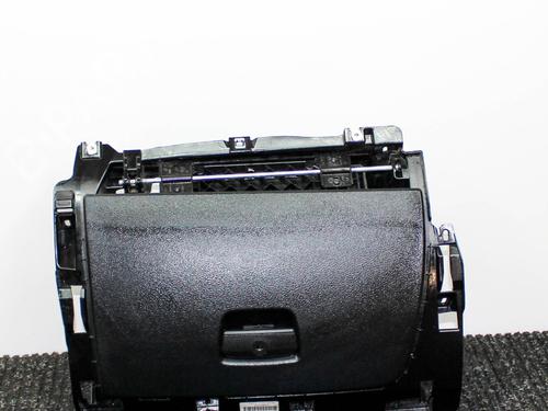 Used Glove box BMW X1 (E84) sDrive 28 i (245 hp) 28821719