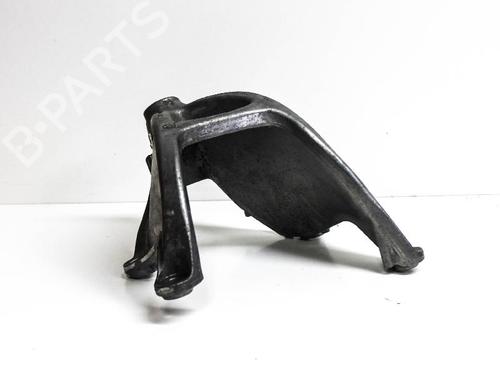 Used Gearbox mount AUDI A4 B9 Avant (8W5, 8WD) 1.4 TFSI (150 hp) 14683640