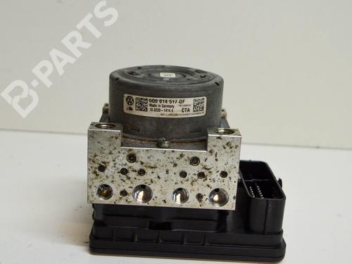 Used ABS pump SKODA OCTAVIA III (5E3, NL3, NR3) 1.0 TSI (115 hp) 8851509