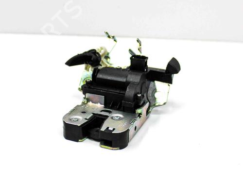 Used Tailgate lock AUDI A4 B9 (8W2, 8WC) 2.0 TFSI quattro (249 hp) 23252245