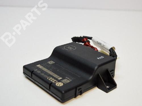 Used Control unit Control unit AUDI Q3 (8UB, 8UG) 2.0 TDI (177 hp) 8853021 8853021