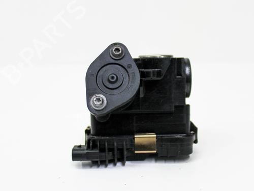 Used Thermostat housing BMW X2 (F39) sDrive 20 i (192 hp) 28820865