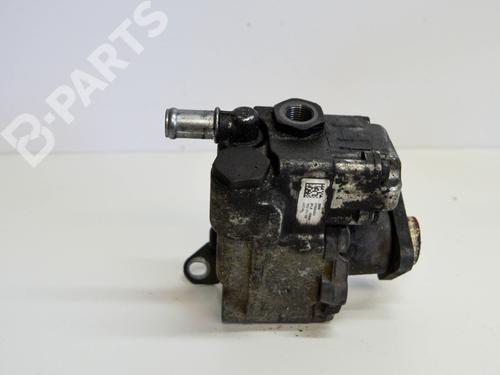 Used Steering pump BMW 5 Touring (E61) 520 d (177 hp) 7539222