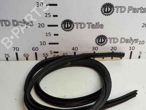 Used Rubber door seal FORD KUGA II (DM2) 1.5 TDCi (120 hp) 14672412