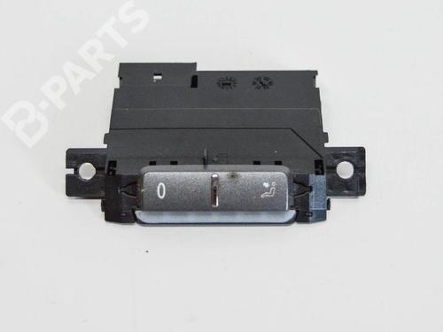 Used Switch VW PHAETON (3D1, 3D2, 3D3, 3D4, 3D6, 3D7, 3D8, 3D9) 3.0 V6 TDI 4motion (224 hp) 6485557
