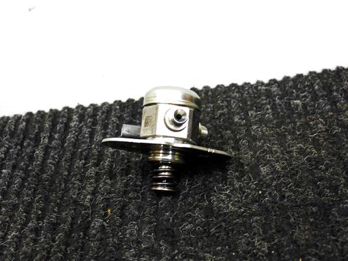 Used Fuel pump BMW X5 (F15, F85) xDrive 50 i (449 hp) 26513719