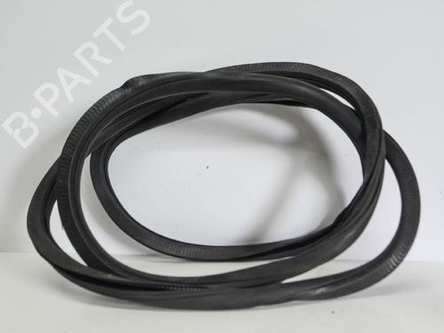 Used Rubber door seal SKODA OCTAVIA II Combi (1Z5) 1.8 TSI 4x4 (160 hp) 14671622