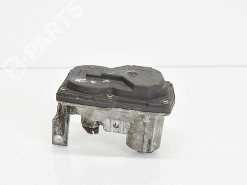 Used Throttle body VW GOLF VII (5G1, BQ1, BE1, BE2) 1.6 TDI (105 hp) 6871873