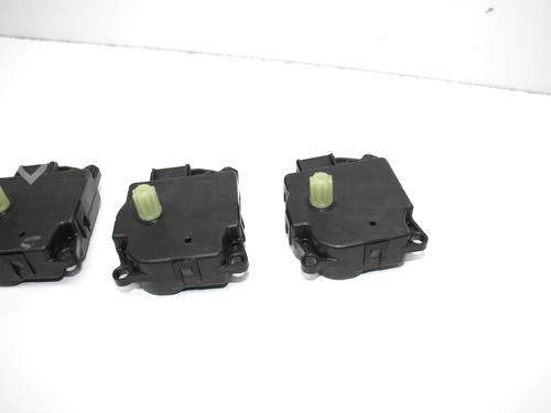 Electronic module CHRYSLER 300C (LX) 3.6 | BP38171379M83 - Image 10