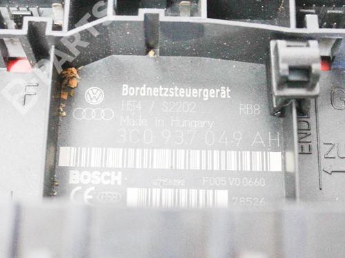Used Electronic module VW CADDY II MPV (9K9B) 1.6 (75 hp) 7912226