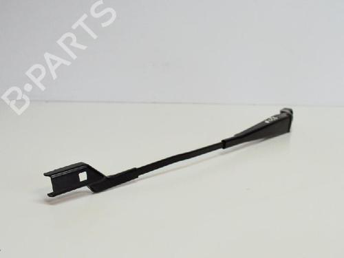 Used Front windshield wiper arm SKODA FABIA II Combi (545) 1.4 TDI (80 hp) 14688233