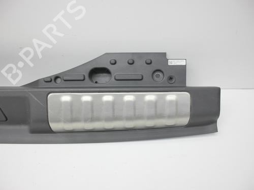 Tailgate trim LAND ROVER RANGE ROVER SPORT III (L461) P440e PHEV AWD | BP31761852C151 