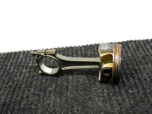 Andre DODGE CHALLENGER Coupe 5.7 | BP26513781O1