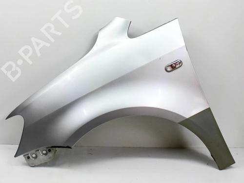 Used Left front fenders Left front fenders 38421979 38421979