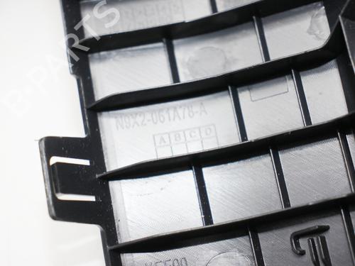 Middle console LAND ROVER RANGE ROVER SPORT III (L461) P440e PHEV AWD | BP31874954I22 