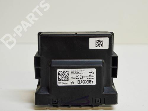 Used Electronic module CHEVROLET CAMARO 2.0 Turbo (275 hp) 8348233